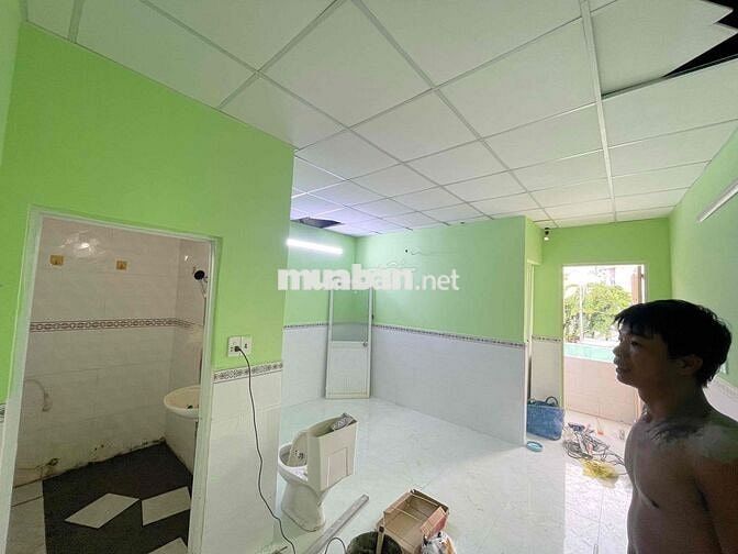 Phòng cho sinh viên nữ ở ghép, mặt tiền Vĩnh Khánh