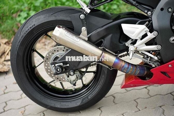 ❎Ⓜ️ HONDA CBR1000RRR ODO 8K SIÊU LƯỚT, có đổi xe