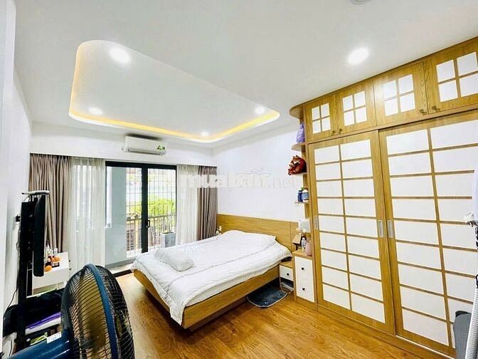 CỰC PHẨM! NHÀ 5T- NGUYỄN THIỆN THUẬT Q.3 - NGANG 4.1M - CHỈ 11.9 TỶ TL