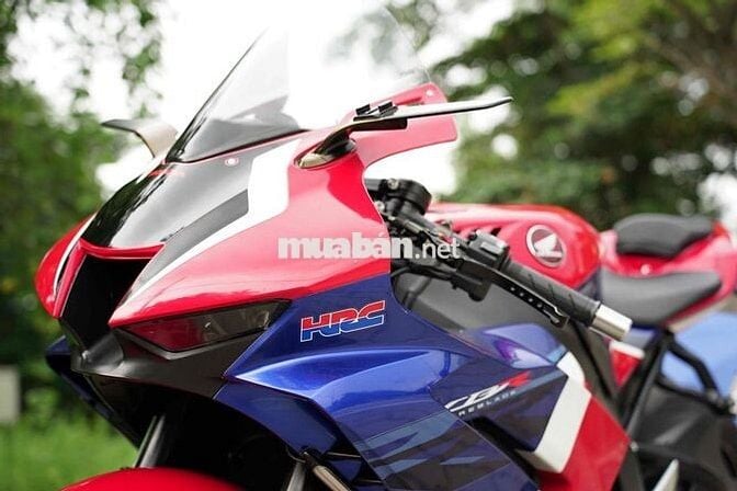 ❎Ⓜ️ HONDA CBR1000RRR ODO 8K SIÊU LƯỚT, có đổi xe