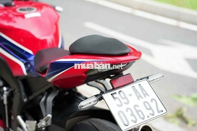 ❎Ⓜ️ HONDA CBR1000RRR ODO 8K SIÊU LƯỚT, có đổi xe