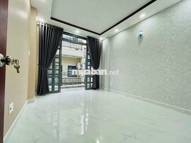 Cho thuê nhà NC 2pn 2wc hẻm xe hơi Quang Trung p11