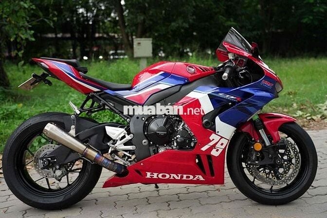 ❎Ⓜ️ HONDA CBR1000RRR ODO 8K SIÊU LƯỚT, có đổi xe
