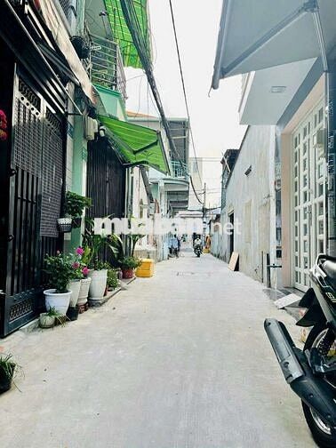 Cho thuê nhà NC 2pn 2wc hẻm xe hơi Quang Trung p11