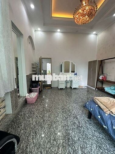 1PN 100m2 Sân Vườn Có Bảo Vệ Gần ĐH Văn Lang Cầu Bình Lợi Chung Cư 548