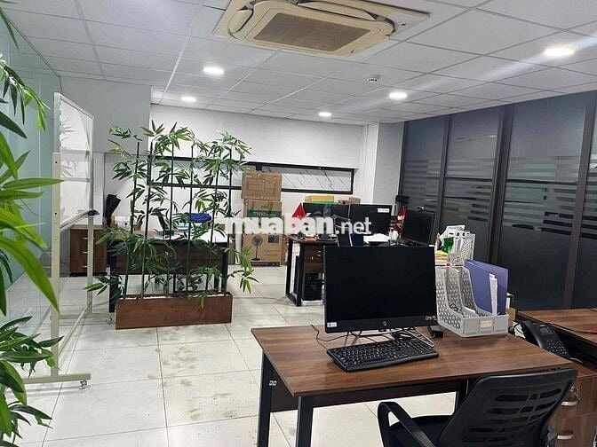 Cho thuê VP 60m2 Cư Xá Bắc Hải đầy đủ công năng