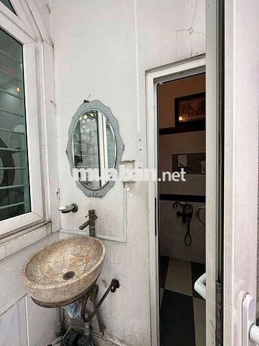 1PN 100m2 Sân Vườn Có Bảo Vệ Gần ĐH Văn Lang Cầu Bình Lợi Chung Cư 548