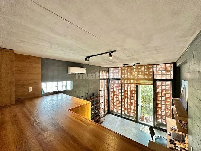 Cần bán nhà thiết kế đẹp đang cho thuê hẻm 482/ Nơ Trang Long