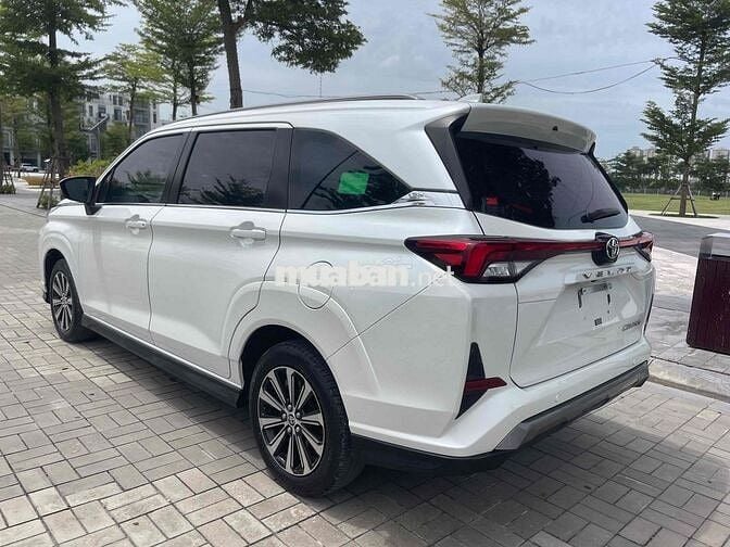 Cần Bán Toyota Veloz Cross 2022 CVT ,số Tự động ☎️