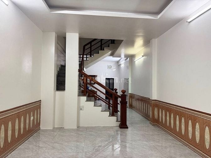 BÁN GẤP CĂN NHÀ 3 TẦNG NGÕ 1 NAM BÌNH CỰC ĐẸP CÓ THỂ Ở HOẶC KINH DOANH