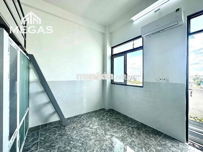 ✅ Phòng Cửa Sổ Lớn 30m2 - Sẵn Máy Lạnh, Tủ Đồ ✅ Cvpm Quang Trung