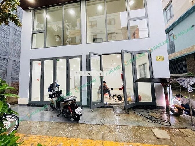 CHO THUÊ MẶT BẰNG NGAY KHU PHỐ HÀN SẦM UẤT THUẬN TIỆN KINH DOANH