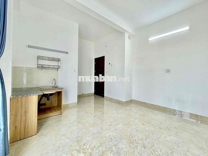 Căn hộ Studio cửa sổ trời siêu rẻ ngay chân cầu Bình Lợi