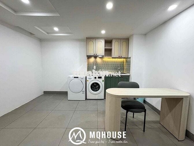 Căn hộ Studio tách bếp mới 100% máy giặc riêng sát CV Lê Thị Riêng
