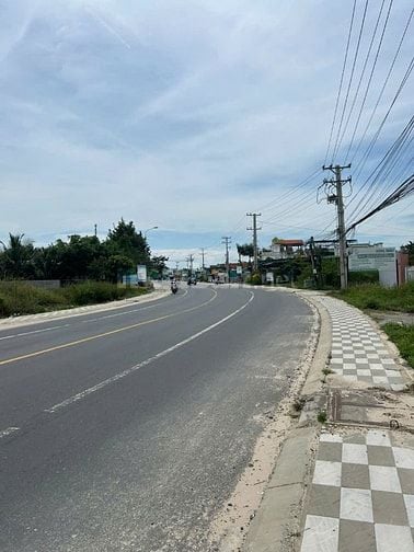 10x37(449m2) 100m2 Tc Nguyễn Chí Thanh Tân Bình LaGi Giá Cực Rẻ Chỉ 3,