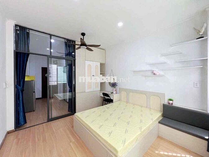 Cho Thuê Căn Hộ 1Pn Mới Toanh ở Đinh Công Tráng, Q1 gần chợ Tân Định