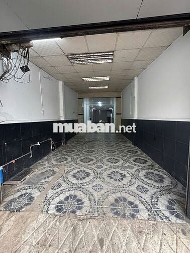 Mặt bằng kinh doanh 125m2 tại đường Trần Xuân Soạn - Quận 7