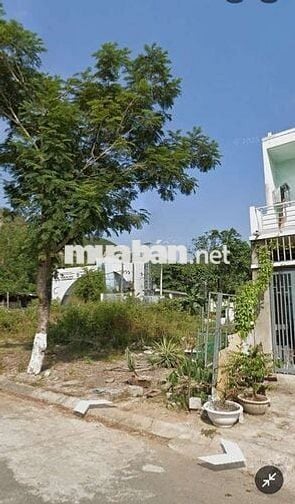 Định cư cần bán đất 110m vuông Đại La 2 cách Siêu Thị MEGA 10p
