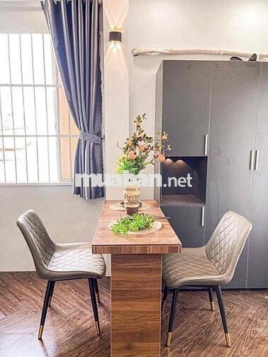 🔥Cho thuê căn 2PN 1WC Full nội thất, cửa sổ trời, ngay cầu vượt 3/2 🔥