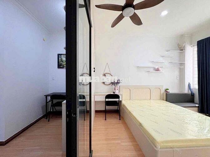 Cho Thuê Căn Hộ 1Pn Mới Toanh ở Đinh Công Tráng, Q1 gần chợ Tân Định