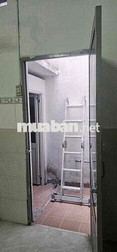 Nhà cấp 4 đẹp cách đường Đồng Khởi cây xăng 75 chỉ 600m