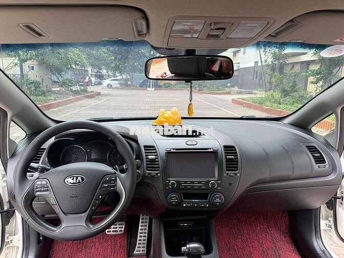 Kia K3 2015 1.6 AT - 98000 km