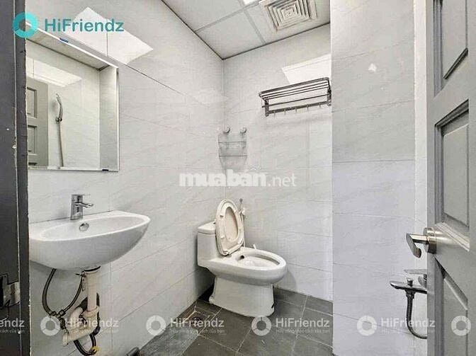 TRỐNG SẴN STUDIO FULL NỘI THẤT_CÓ THANG MÁY_SÁT LUỸ BÁN BÍCH_AN NINH