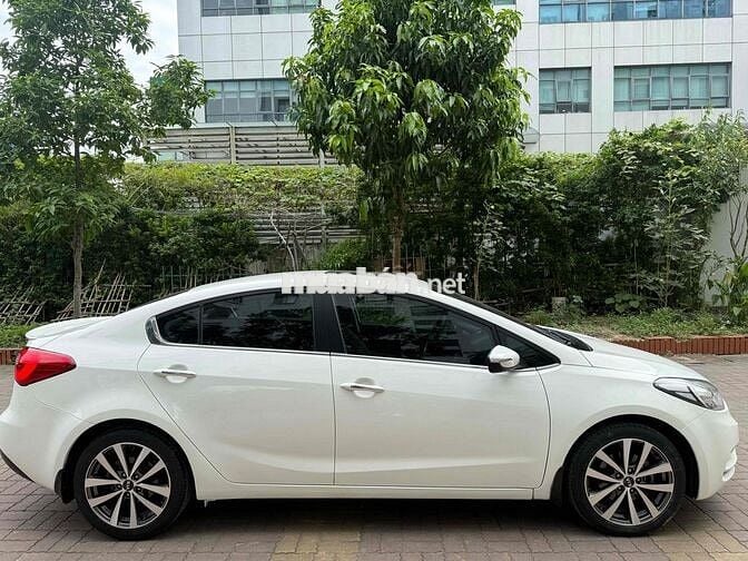 Kia K3 2015 1.6 AT - 98000 km