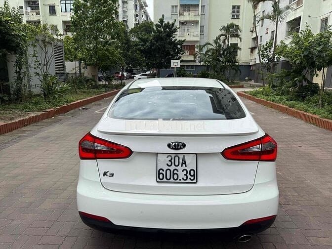 Kia K3 2015 1.6 AT - 98000 km
