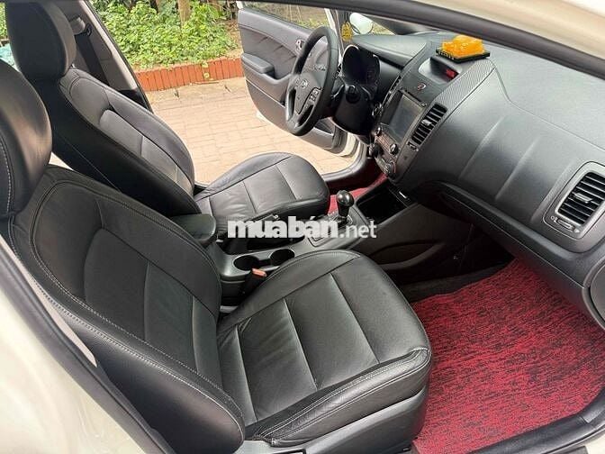 Kia K3 2015 1.6 AT - 98000 km