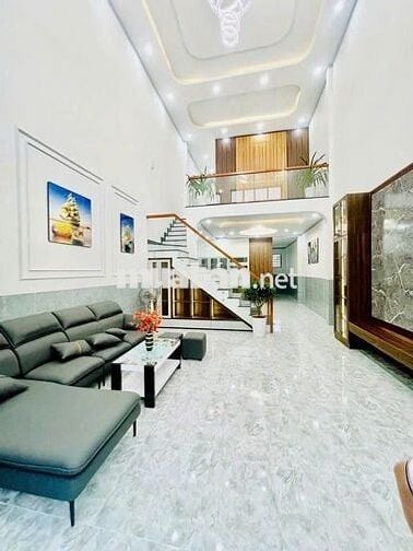 Bán Nhà Tặng Full Nội Thất Tuyệt Đẹp, Nhà Ngay Cây Xăng 75 Tân Phong