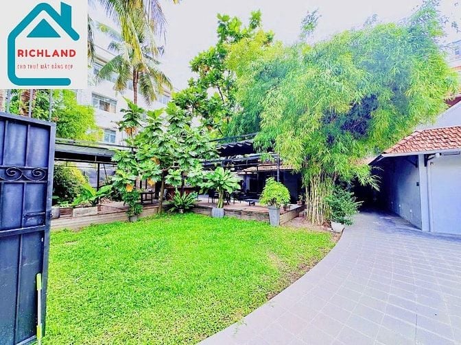 Cho Thuê Biệt Thự HXH : 6/1/2 Nguyễn Ư Dĩ, Phường Thảo Điền, Quận 2.