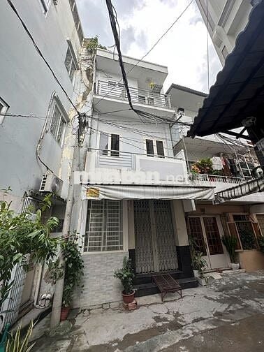 Nhà hẻm xe hơi đường Trần Kế Xương, gần khu ẩm thực Phan Xích Long