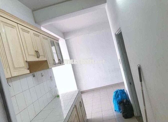 Bán căn hộ chung cư Besco An Sương, 82,9m2, 2pn, lầu trung, Q12.