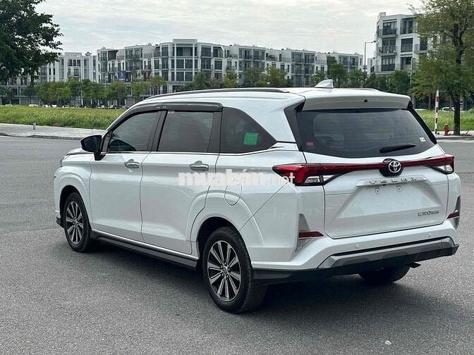 Toyota Veloz Cross 2022 CVT - 50000 km