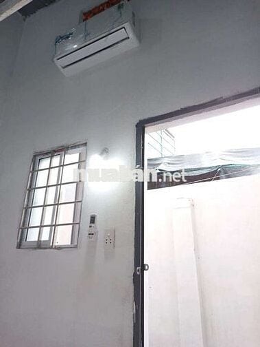 Phòng mới gác cao sau ĐH Nguyễn Tất Thành