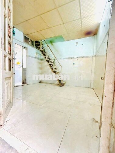 Nhà SHR Vị Trí Đẹp Đường Âu Dương Lân Q8. Giá 2 tỷ 380