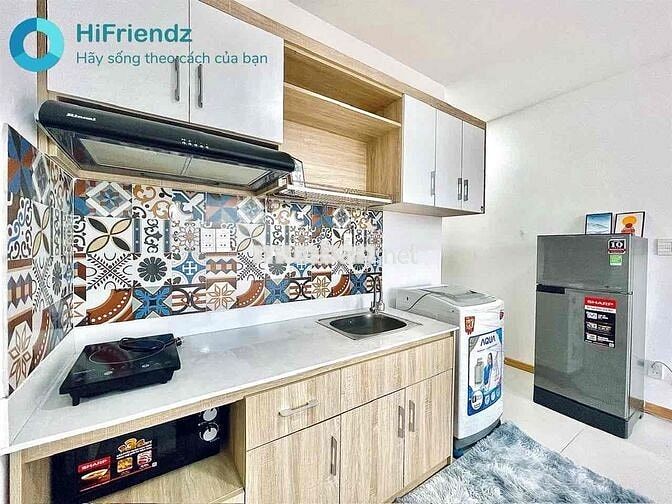 CHO THUÊ CH STUDIO BALCON CAO CẤP MÁY GIẶT RIÊNG NGAY NGÃ TƯ HÀNG XANH