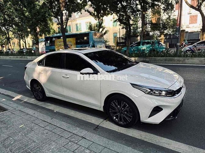 Kia K3 2022 Premium 2.0 AT - 60000 km