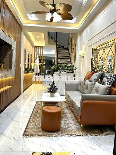 HẺM Ô TÔ NGUYỄN THÁI SƠN, 57m, NHÀ 5 TẦNG SIÊU ĐẸP, TẶNG HẾT NỘI THẤT.