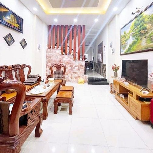 8.x tỷ, HXH 4 lầu, 4.1x17m, sau lưng Emart Phan Văn Trị