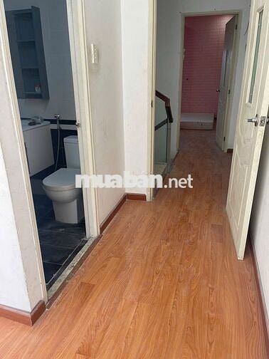 Nhà 1 lầu + ST, nhà mới đẹp, 4m x 22m, 2PN,3WC,MT nội bộ,khu Bình Phú1