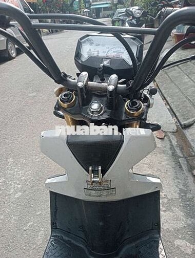 zoomerx ,110 xe cam