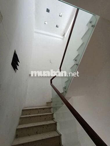 Nhà 1 lầu + ST, nhà mới đẹp, 4m x 22m, 2PN,3WC,MT nội bộ,khu Bình Phú1