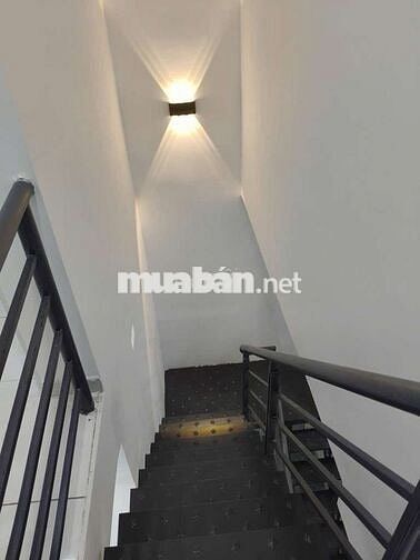 🔥 NHÀ ĐẸP P.DĨ AN — 67,4m² — 3PN — ĐƯỜNG 10M Ô TÔ QUAY ĐẦU