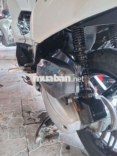 Xe máy Honda PCX màu trắng