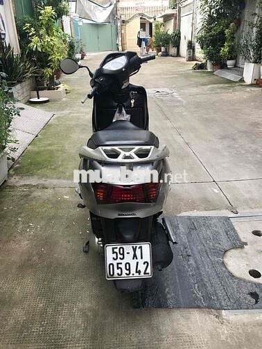 CẦN BÁN 1XE LEAD 110 CC Fi.