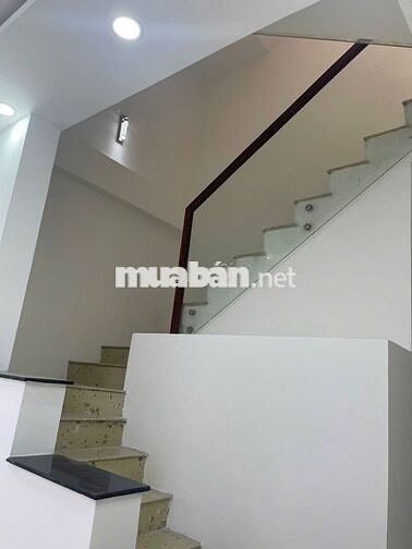 Nhà 1 lầu + ST, nhà mới đẹp, 4m x 22m, 2PN,3WC,MT nội bộ,khu Bình Phú1