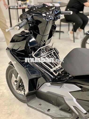 Air Blade 125 2025 chính chủ 2.400 km như xe hãng
