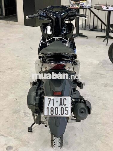 Air Blade 125 2025 chính chủ 2.400 km như xe hãng
